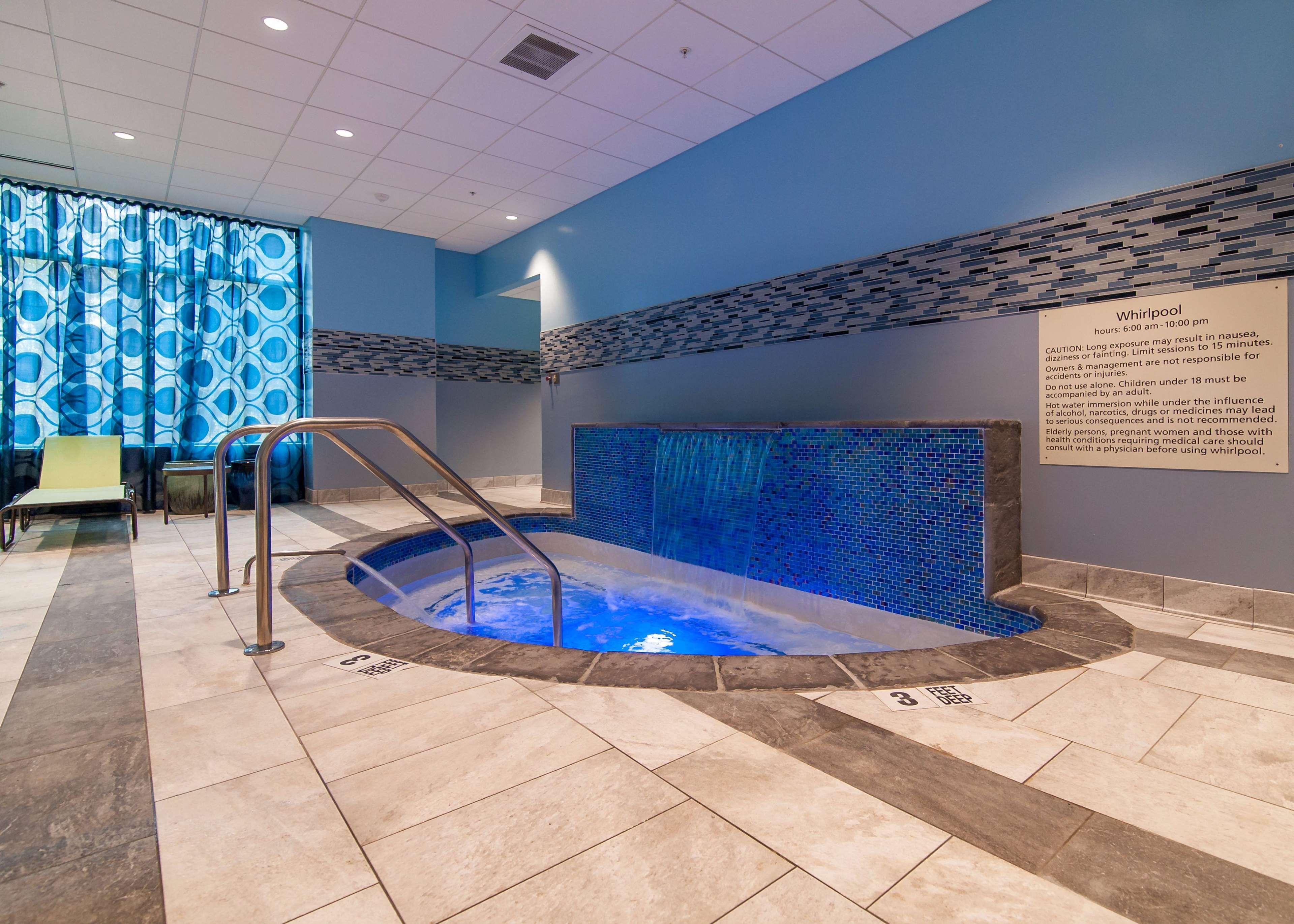 Hampton Inn Норидж Экстерьер фото