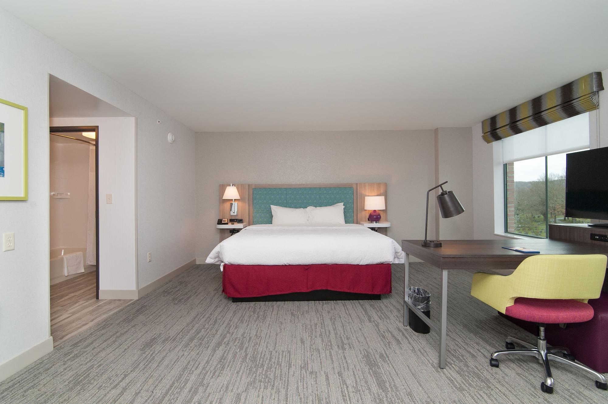 Hampton Inn Норидж Экстерьер фото
