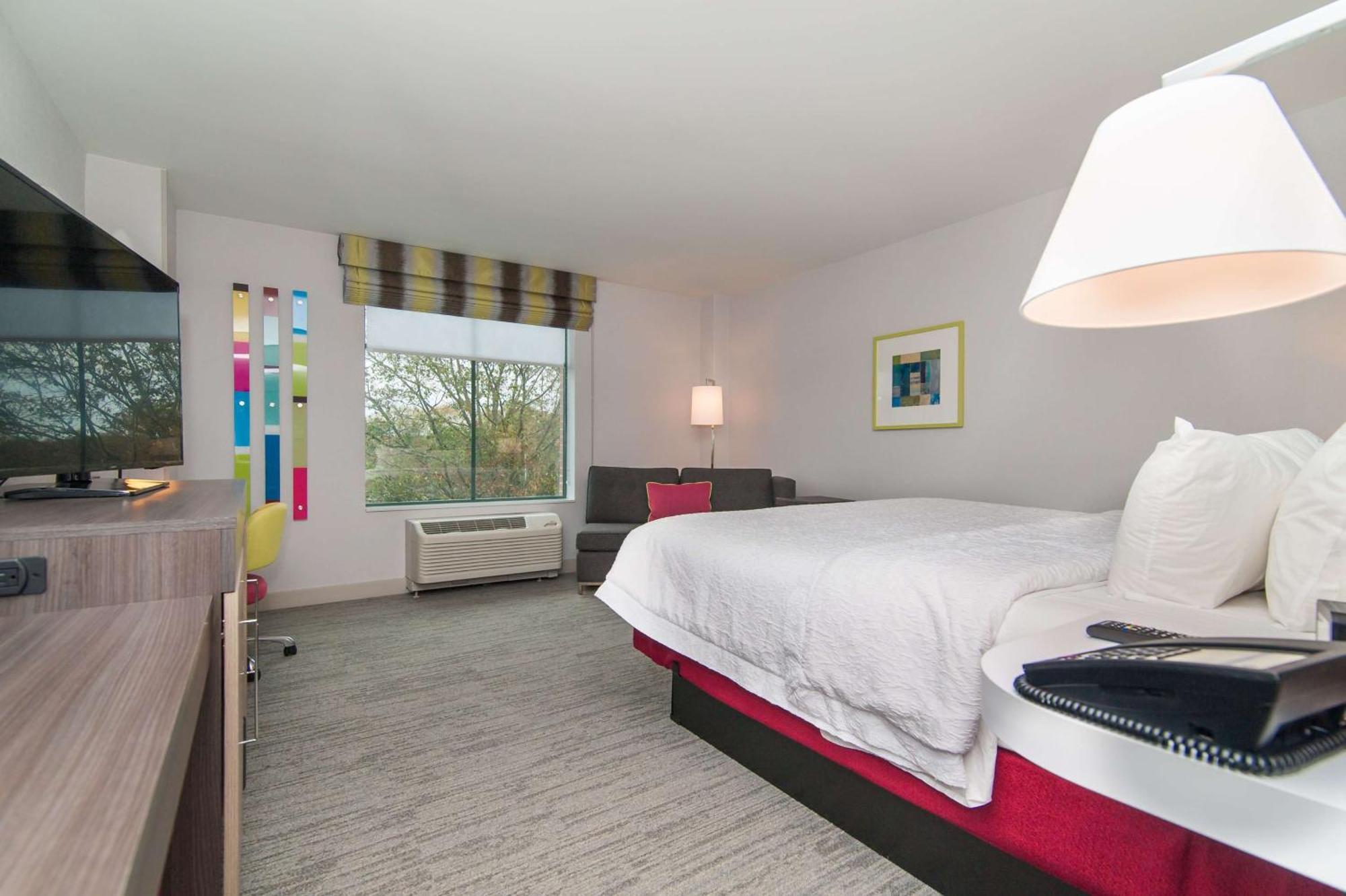 Hampton Inn Норидж Экстерьер фото