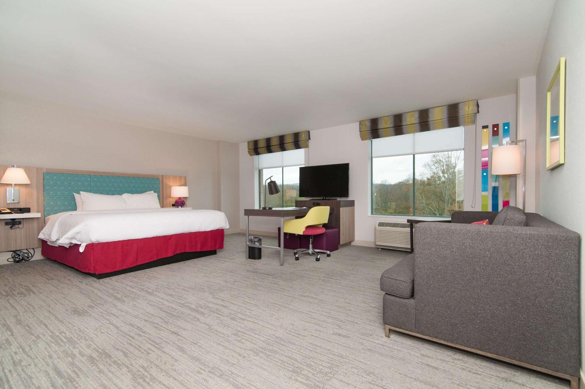 Hampton Inn Норидж Экстерьер фото